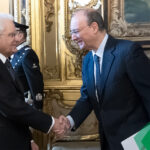 Troppi compiti e verifiche la nuova circolare di Valditara cambia le regole scolastiche in Italia